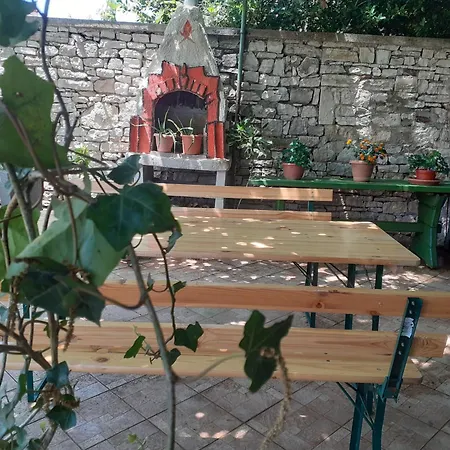 Mariza פולה