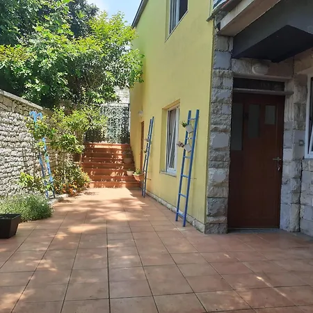 Apartment Mariza
